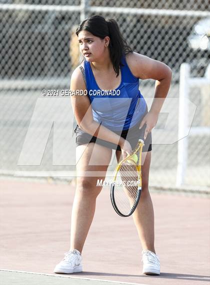 Thumbnail 2 in Kimball @ Manteca photogallery.