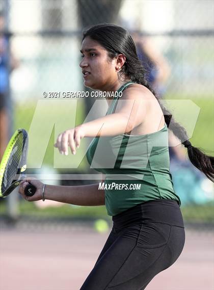 Thumbnail 2 in Kimball @ Manteca photogallery.