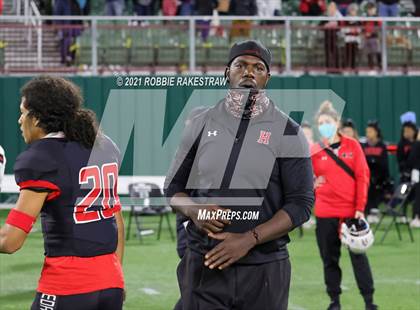 Thumbnail 3 in Rockwall-Heath vs. Cedar Hill (UIL 6A Division 2 Quarterfinals) photogallery.