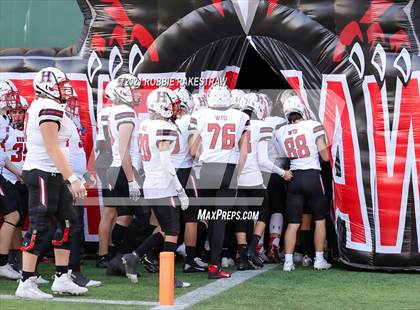 Thumbnail 2 in Rockwall-Heath vs. Cedar Hill (UIL 6A Division 2 Quarterfinals) photogallery.