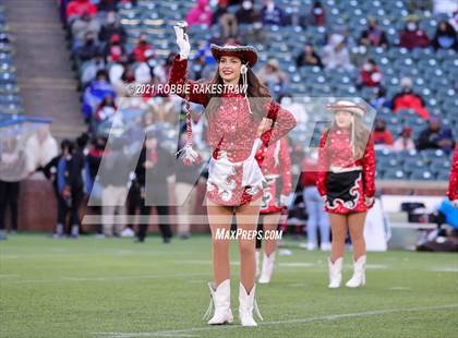 Thumbnail 1 in Rockwall-Heath vs. Cedar Hill (UIL 6A Division 2 Quarterfinals) photogallery.