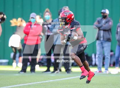 Thumbnail 2 in Rockwall-Heath vs. Cedar Hill (UIL 6A Division 2 Quarterfinals) photogallery.
