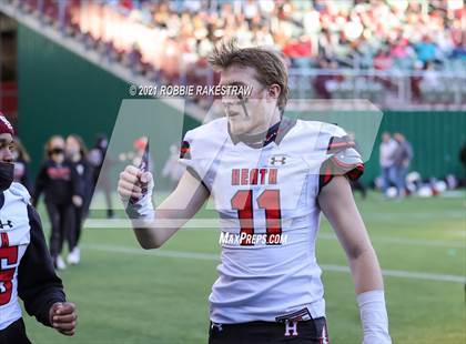 Thumbnail 1 in Rockwall-Heath vs. Cedar Hill (UIL 6A Division 2 Quarterfinals) photogallery.