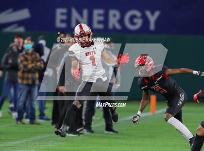 Thumbnail 3 in Rockwall-Heath vs. Cedar Hill (UIL 6A Division 2 Quarterfinals) photogallery.