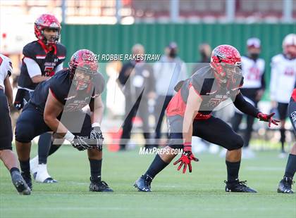 Thumbnail 3 in Rockwall-Heath vs. Cedar Hill (UIL 6A Division 2 Quarterfinals) photogallery.