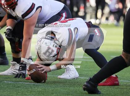 Thumbnail 1 in Rockwall-Heath vs. Cedar Hill (UIL 6A Division 2 Quarterfinals) photogallery.
