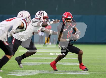 Thumbnail 1 in Rockwall-Heath vs. Cedar Hill (UIL 6A Division 2 Quarterfinals) photogallery.