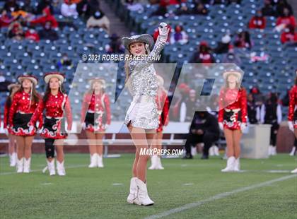 Thumbnail 2 in Rockwall-Heath vs. Cedar Hill (UIL 6A Division 2 Quarterfinals) photogallery.