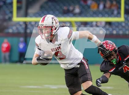 Thumbnail 1 in Rockwall-Heath vs. Cedar Hill (UIL 6A Division 2 Quarterfinals) photogallery.