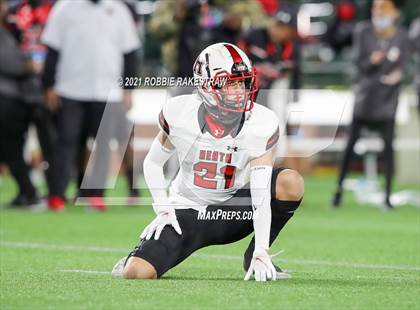 Thumbnail 2 in Rockwall-Heath vs. Cedar Hill (UIL 6A Division 2 Quarterfinals) photogallery.