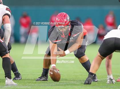 Thumbnail 1 in Rockwall-Heath vs. Cedar Hill (UIL 6A Division 2 Quarterfinals) photogallery.