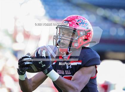 Thumbnail 3 in Rockwall-Heath vs. Cedar Hill (UIL 6A Division 2 Quarterfinals) photogallery.