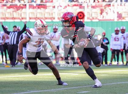 Thumbnail 2 in Rockwall-Heath vs. Cedar Hill (UIL 6A Division 2 Quarterfinals) photogallery.