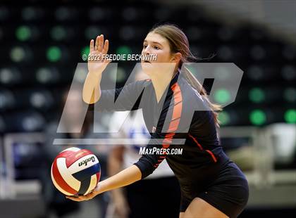 Thumbnail 3 in Windthorst vs. Schulenburg (UIL 2A Semifinal) photogallery.