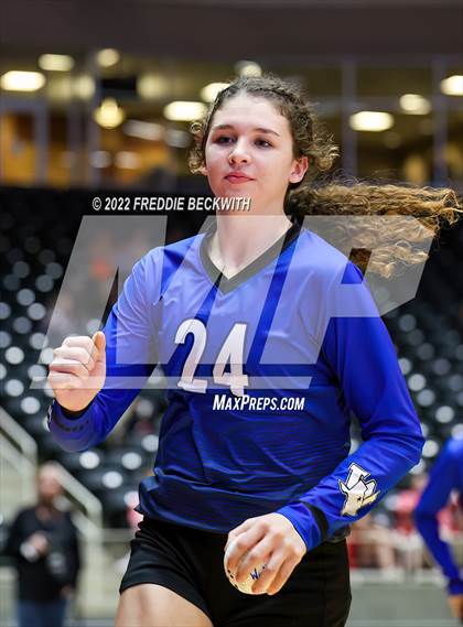 Thumbnail 1 in Windthorst vs. Schulenburg (UIL 2A Semifinal) photogallery.