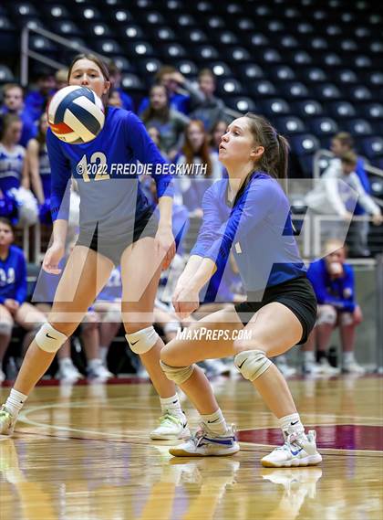 Thumbnail 1 in Windthorst vs. Schulenburg (UIL 2A Semifinal) photogallery.