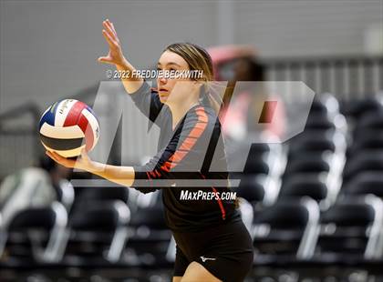 Thumbnail 1 in Windthorst vs. Schulenburg (UIL 2A Semifinal) photogallery.