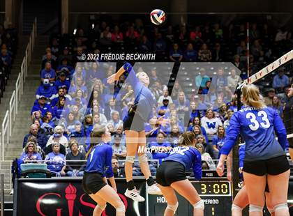Thumbnail 1 in Windthorst vs. Schulenburg (UIL 2A Semifinal) photogallery.