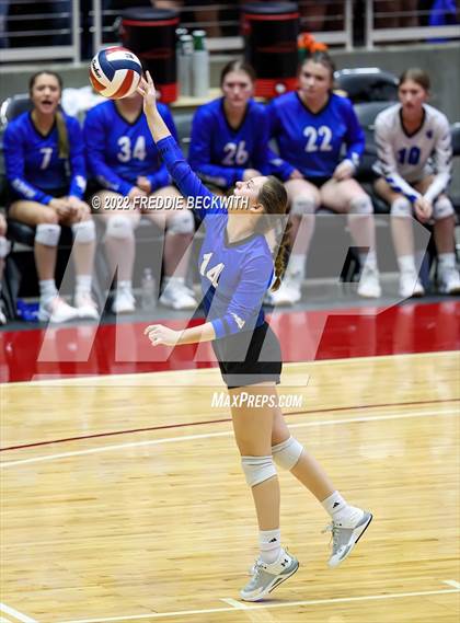 Thumbnail 3 in Windthorst vs. Schulenburg (UIL 2A Semifinal) photogallery.