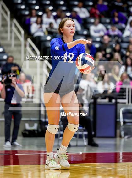 Thumbnail 2 in Windthorst vs. Schulenburg (UIL 2A Semifinal) photogallery.