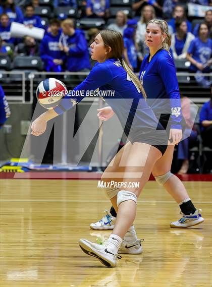 Thumbnail 2 in Windthorst vs. Schulenburg (UIL 2A Semifinal) photogallery.