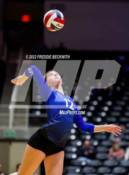 Thumbnail 3 in Windthorst vs. Schulenburg (UIL 2A Semifinal) photogallery.