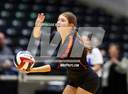 Thumbnail 1 in Windthorst vs. Schulenburg (UIL 2A Semifinal) photogallery.