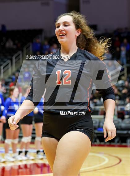 Thumbnail 3 in Windthorst vs. Schulenburg (UIL 2A Semifinal) photogallery.
