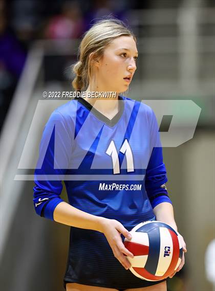 Thumbnail 1 in Windthorst vs. Schulenburg (UIL 2A Semifinal) photogallery.