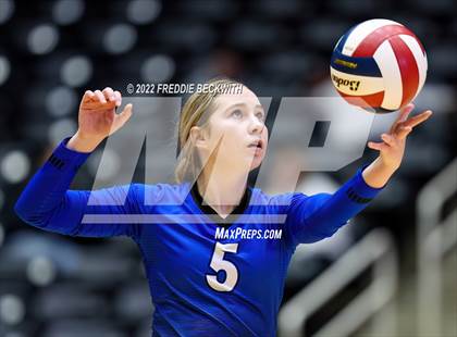 Thumbnail 2 in Windthorst vs. Schulenburg (UIL 2A Semifinal) photogallery.