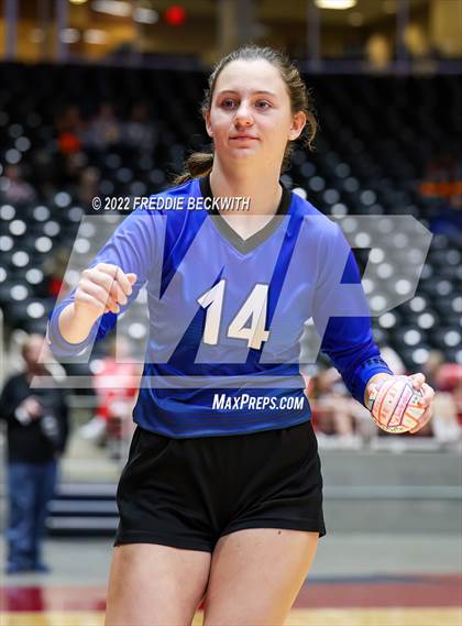 Thumbnail 1 in Windthorst vs. Schulenburg (UIL 2A Semifinal) photogallery.