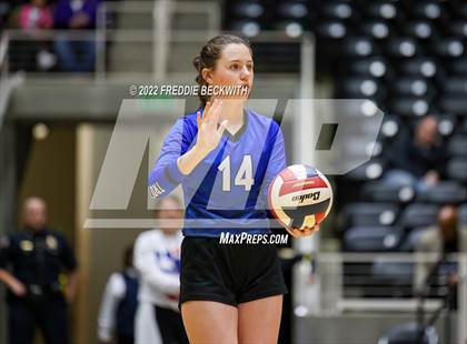 Thumbnail 2 in Windthorst vs. Schulenburg (UIL 2A Semifinal) photogallery.