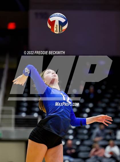Thumbnail 1 in Windthorst vs. Schulenburg (UIL 2A Semifinal) photogallery.