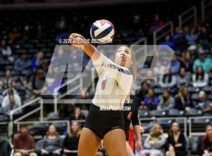Thumbnail 3 in Windthorst vs. Schulenburg (UIL 2A Semifinal) photogallery.