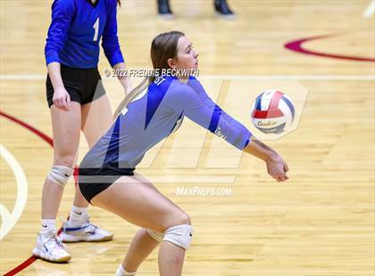 Thumbnail 2 in Windthorst vs. Schulenburg (UIL 2A Semifinal) photogallery.