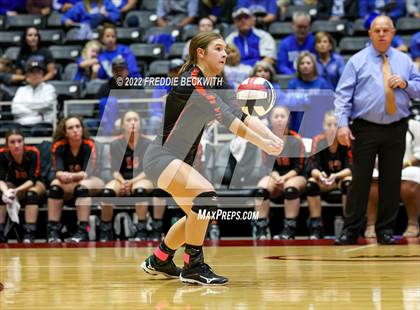 Thumbnail 3 in Windthorst vs. Schulenburg (UIL 2A Semifinal) photogallery.