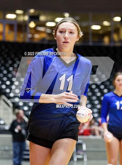 Thumbnail 2 in Windthorst vs. Schulenburg (UIL 2A Semifinal) photogallery.