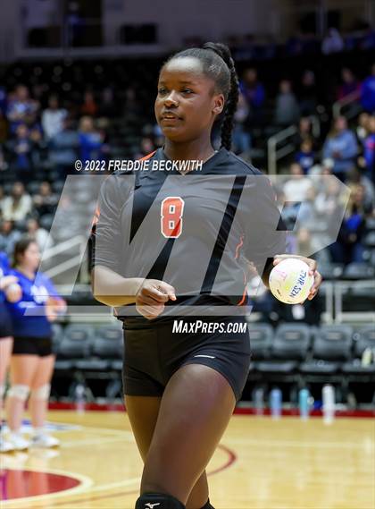 Thumbnail 2 in Windthorst vs. Schulenburg (UIL 2A Semifinal) photogallery.
