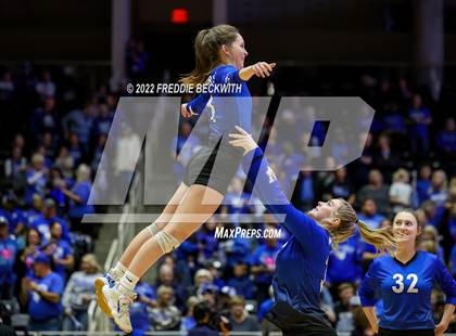 Thumbnail 2 in Windthorst vs. Schulenburg (UIL 2A Semifinal) photogallery.