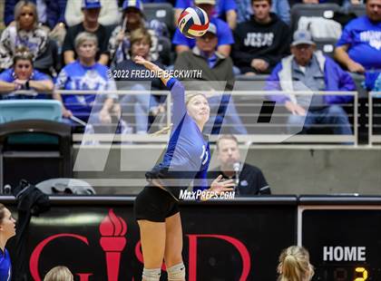 Thumbnail 1 in Windthorst vs. Schulenburg (UIL 2A Semifinal) photogallery.