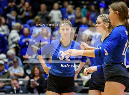 Thumbnail 3 in Windthorst vs. Schulenburg (UIL 2A Semifinal) photogallery.