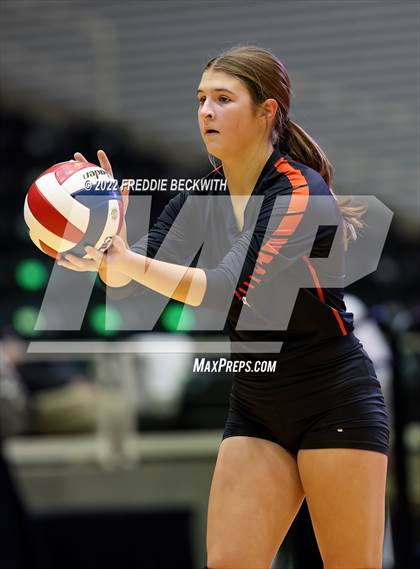 Thumbnail 2 in Windthorst vs. Schulenburg (UIL 2A Semifinal) photogallery.