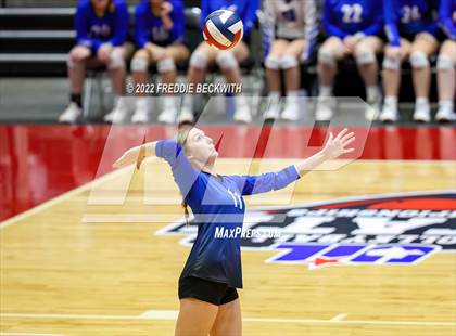 Thumbnail 2 in Windthorst vs. Schulenburg (UIL 2A Semifinal) photogallery.