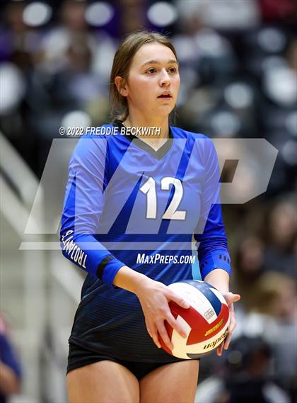 Thumbnail 3 in Windthorst vs. Schulenburg (UIL 2A Semifinal) photogallery.