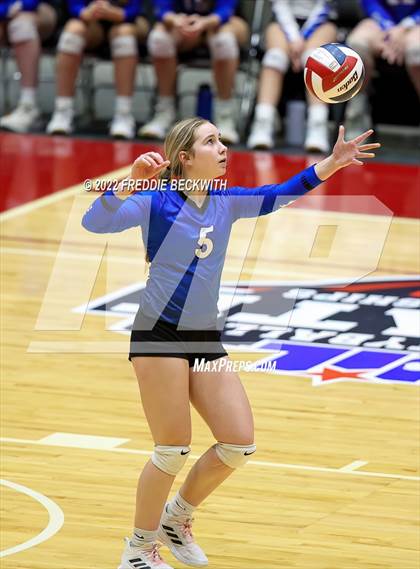 Thumbnail 2 in Windthorst vs. Schulenburg (UIL 2A Semifinal) photogallery.