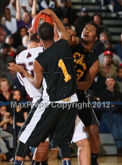 Thumbnail 1 in Aquinas Institute vs. East (NYSPHSAA Class AA Qualifier) photogallery.