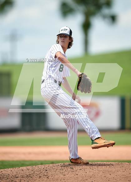 Thumbnail 3 in 43rd Annual FACA East All-Stars vs West All-Stars photogallery.