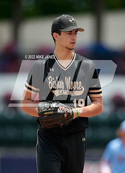 Thumbnail 3 in 43rd Annual FACA East All-Stars vs West All-Stars photogallery.
