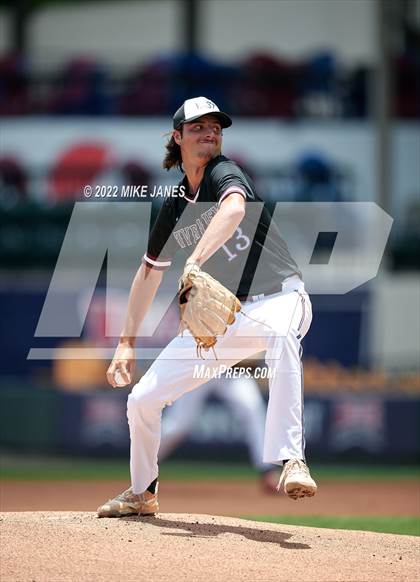Thumbnail 2 in 43rd Annual FACA East All-Stars vs West All-Stars photogallery.
