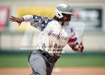 Thumbnail 1 in 43rd Annual FACA East All-Stars vs West All-Stars photogallery.